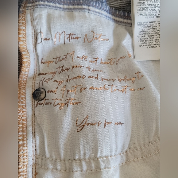 Guess Jeans - Picture 7 of 10